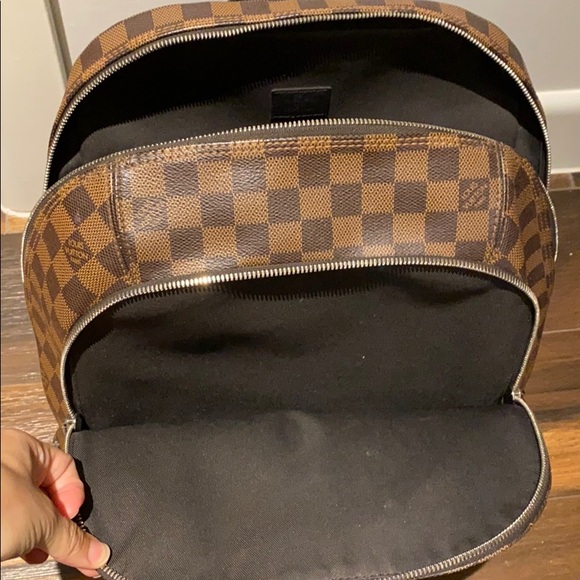 Louis Vuitton Backpack - Picture 4 of 4